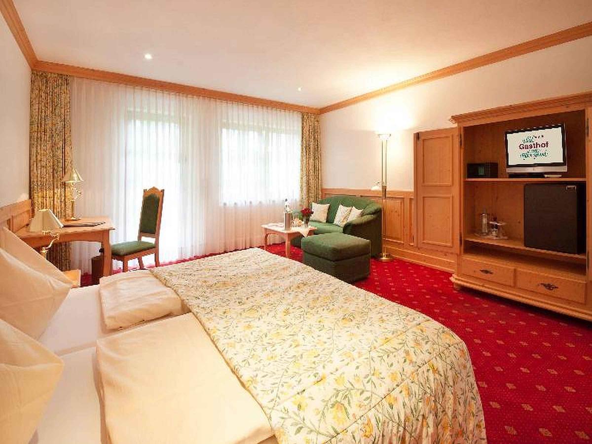 Hotel-Gasthof Zum Suessen Grund Альбштадт Экстерьер фото
